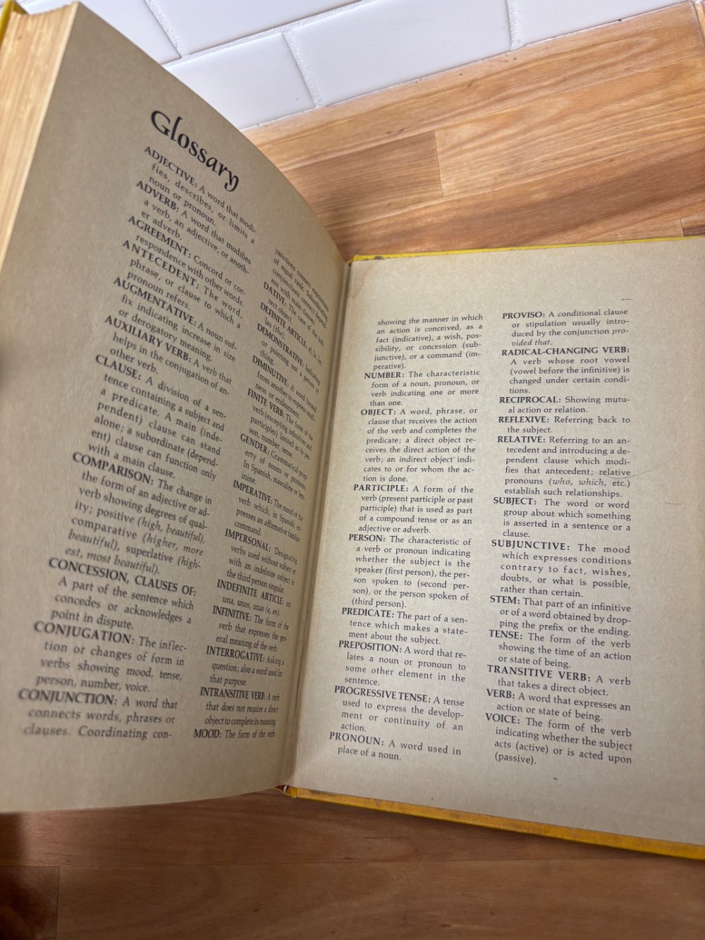 Book Spanish Conversational Review Grammar Third Edition Hesse Orihuela 1970 Hardcover