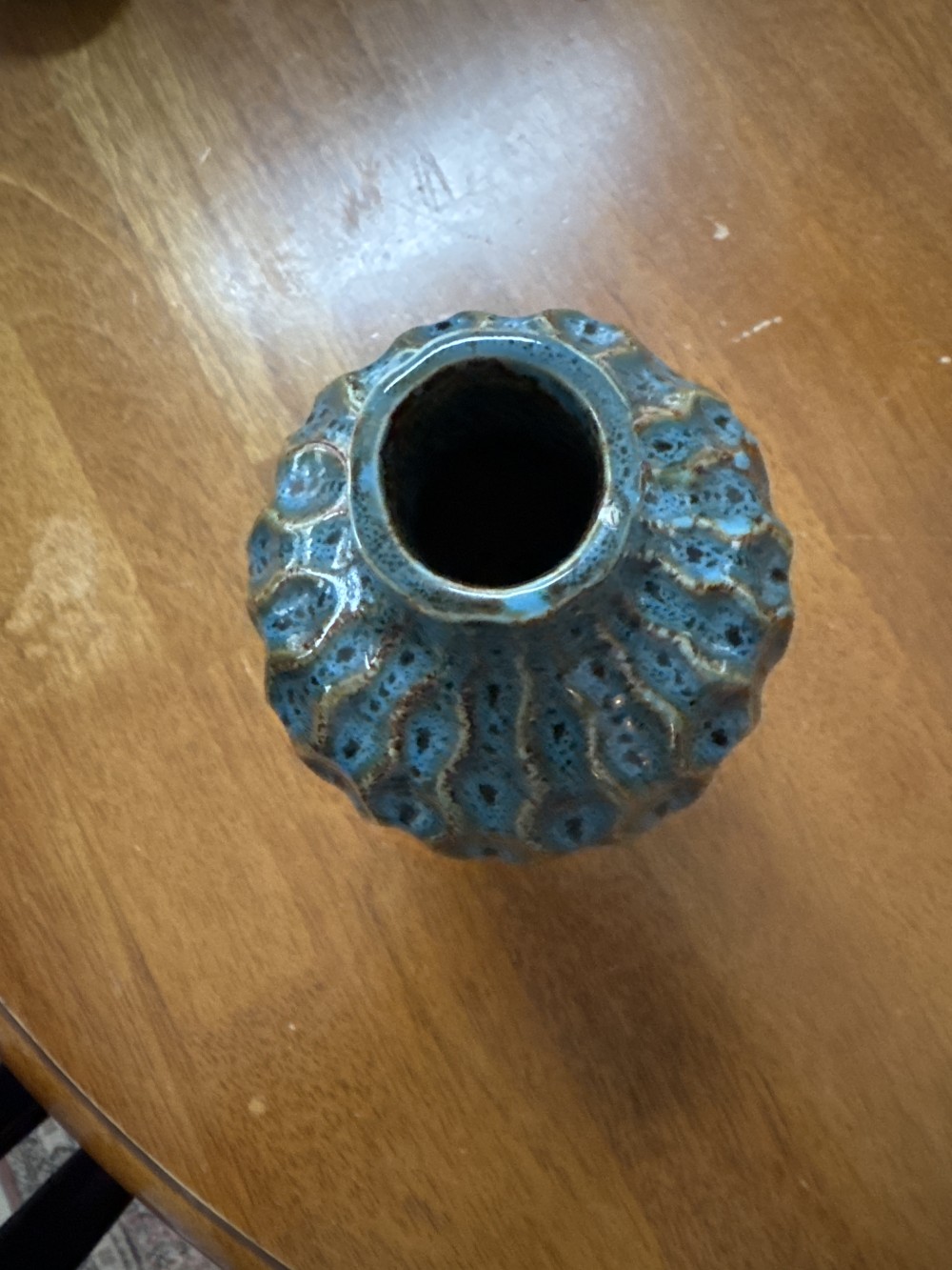 CERAMIC VASE, HONEYCOMB PATTERN,  TEAL, BLUE & GOLD