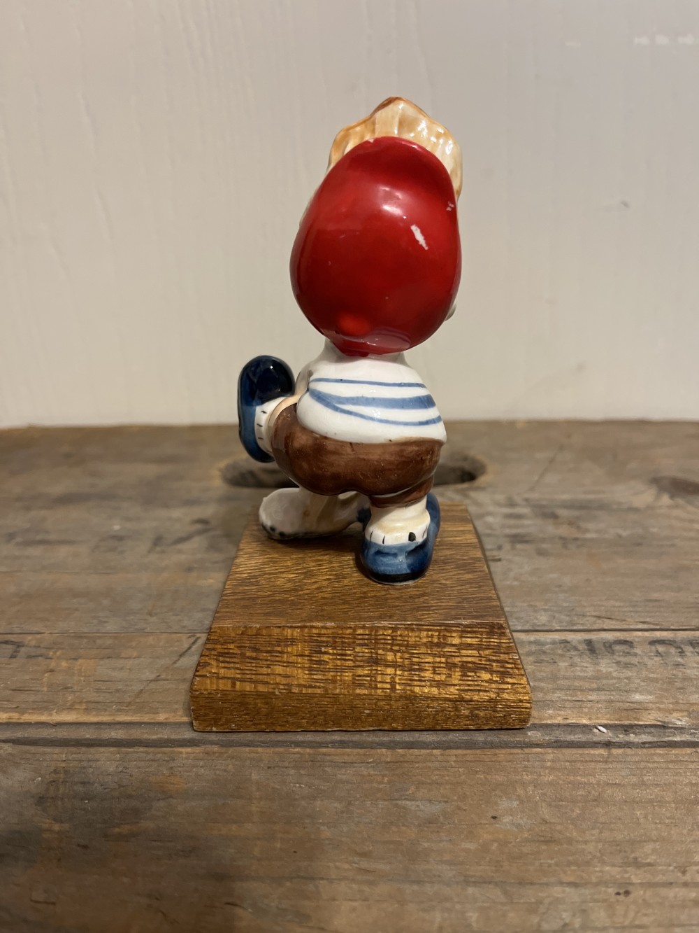 1950s The Golfer ceramic statue