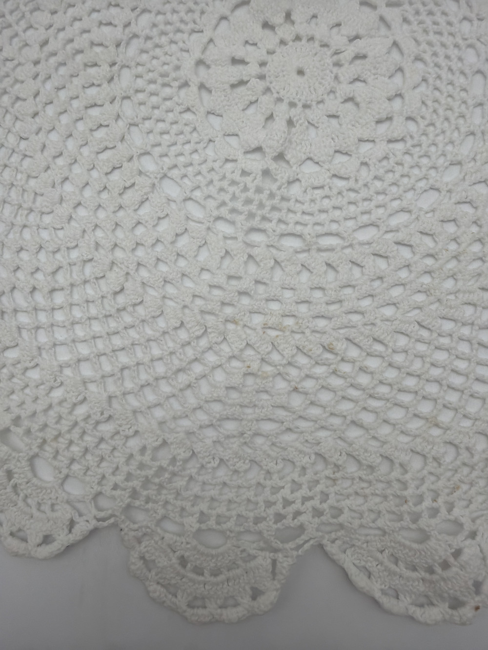 White Floral Crochet Doily with Scalloped Border