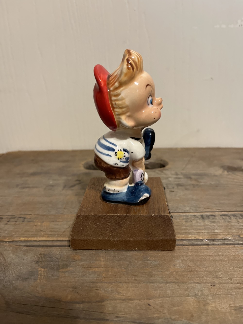 1950s The Golfer ceramic statue
