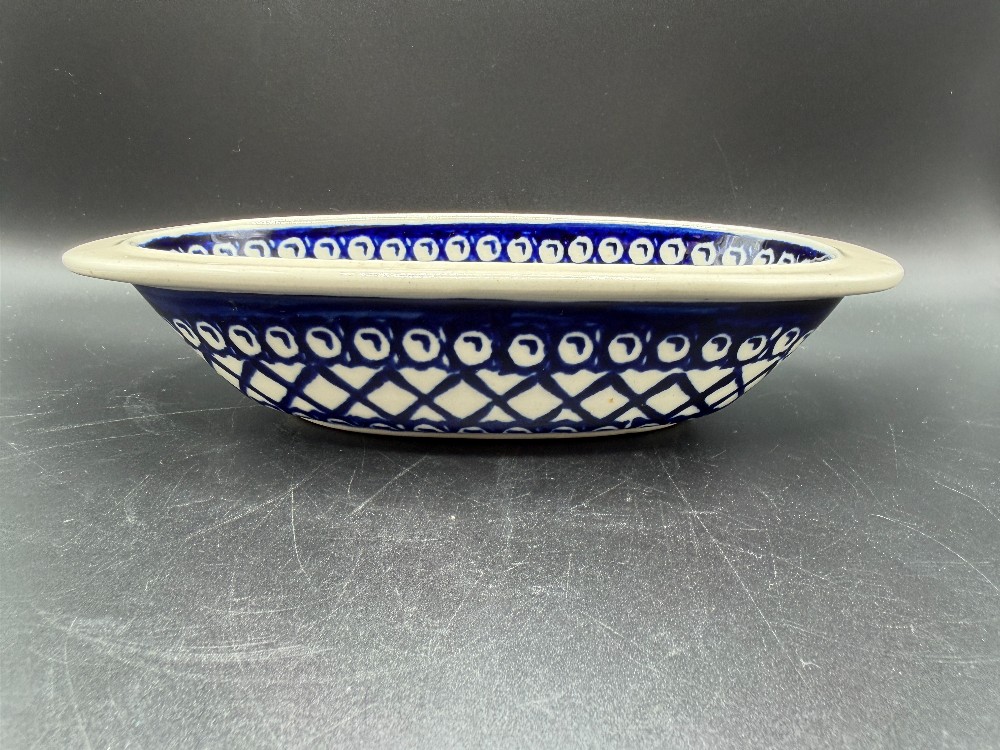 First Quality Zakłady Ceramiczne Bolesławiec Polish Pottery Oval Bowl - Peacock Eye