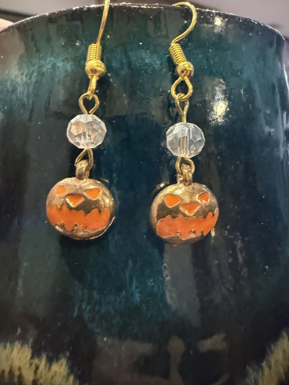 Earrings - Petite Pumpkins Crystal Halloween