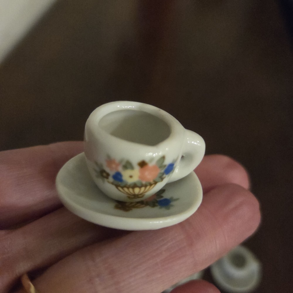 VTG Mini Porcelain Tea Cup & Saucer