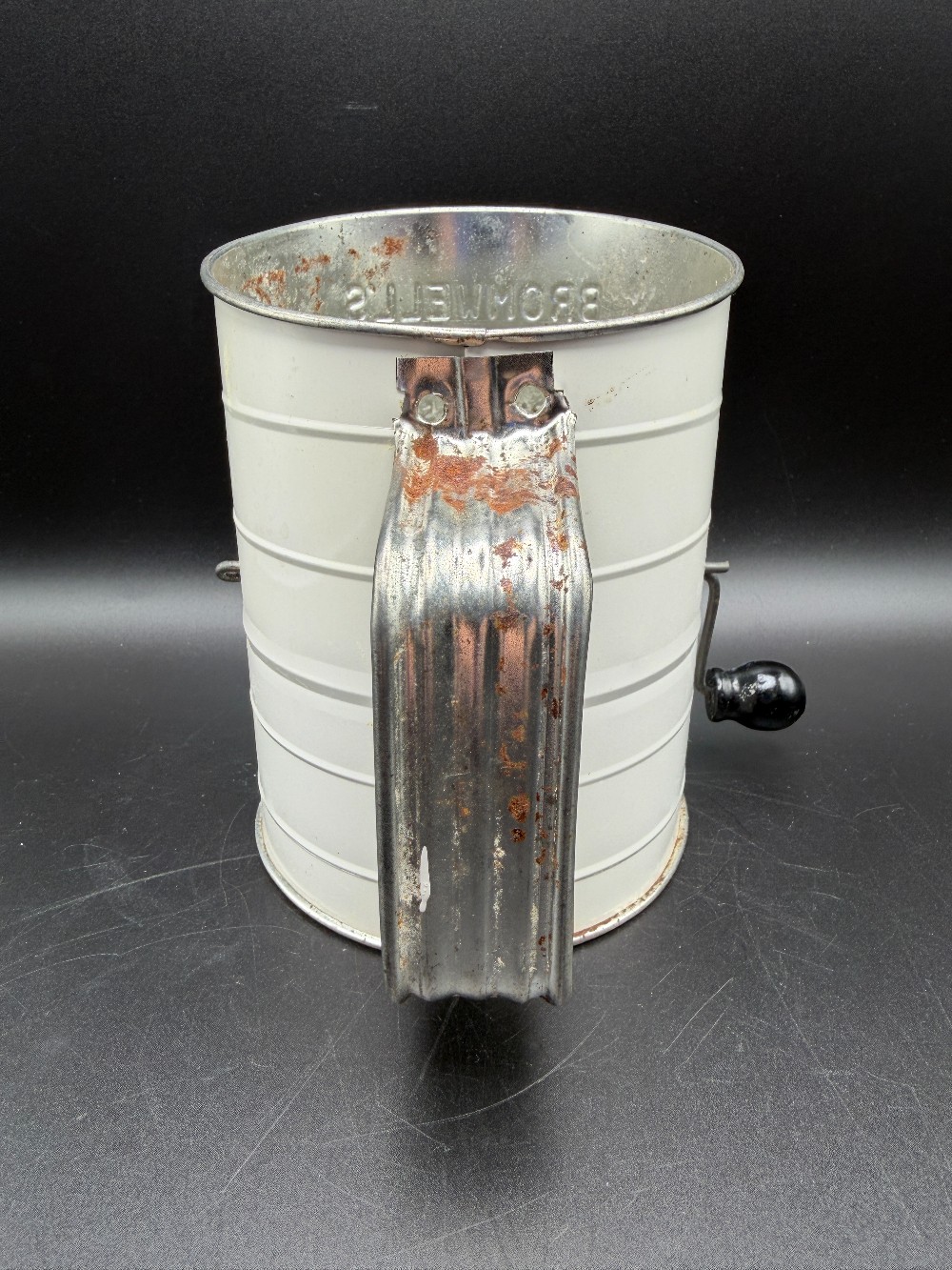 Vintage 1950s Bromwell's 3-Cup Metal Flour Sifter