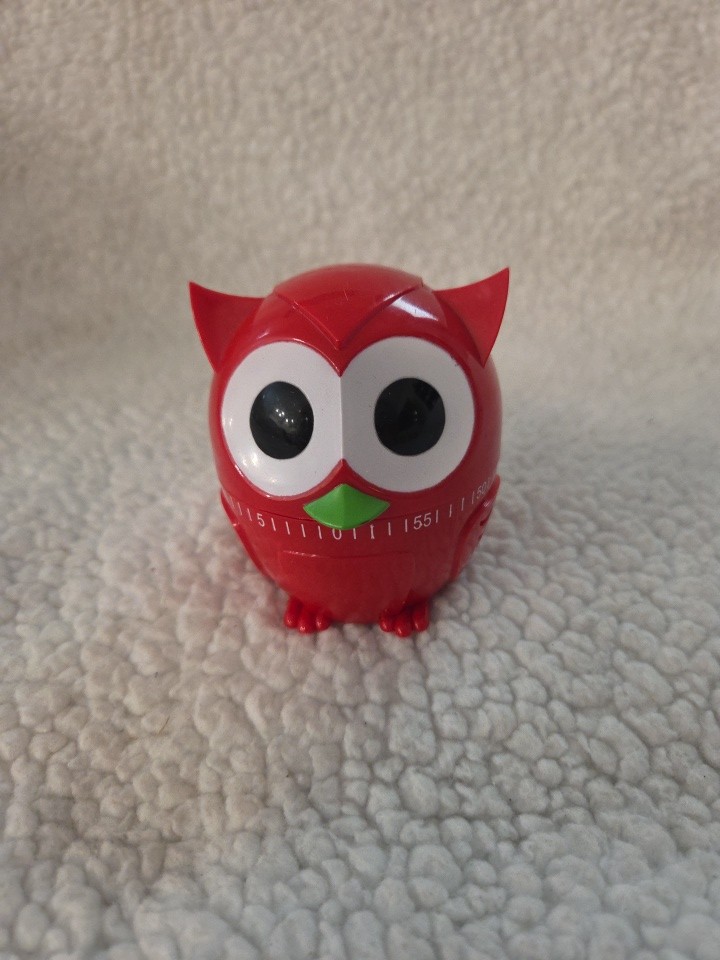 Kikkerland Owlet Red Kitchen Timer