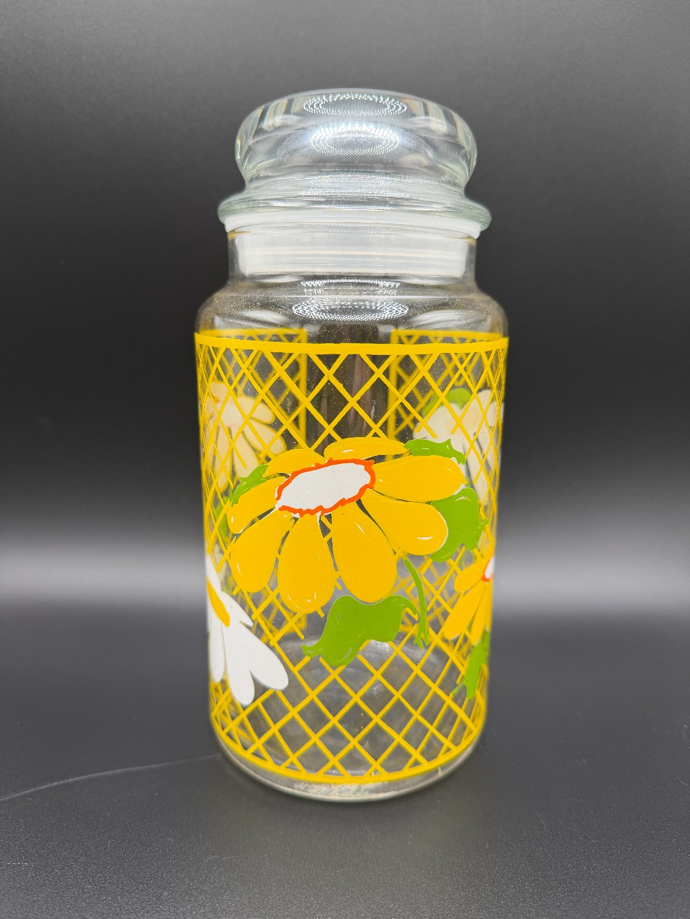Anchor Hocking Daisy Glass Canister with Bubble Lid