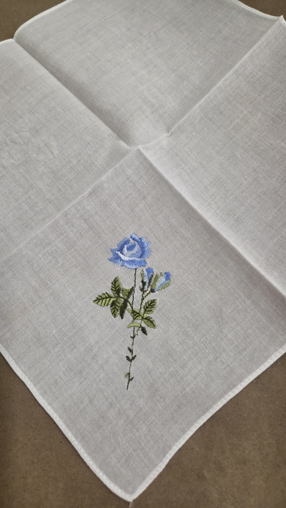 HK-794 white hankie,  blue rose