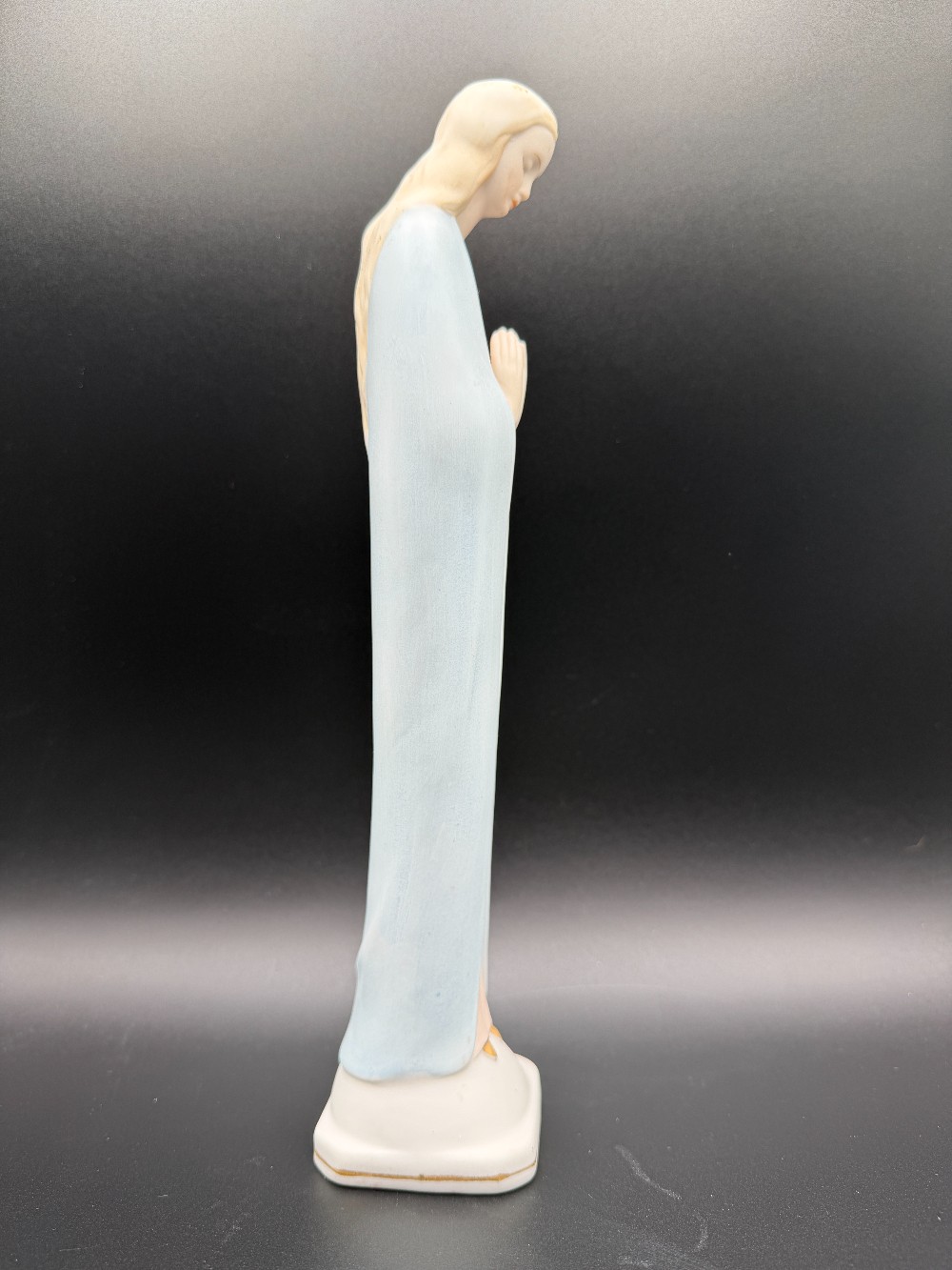 Vintage Mid-Century Pastel Porcelain Mother Mary  Praying Madonna Figurine