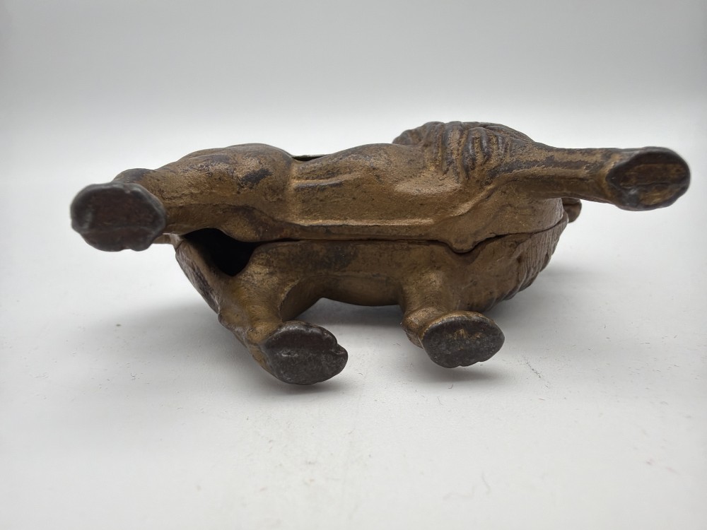 Mini Cast Iron Lion Bank