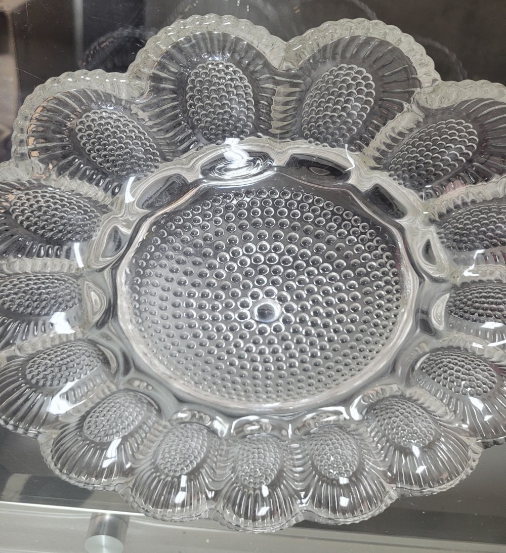 VTG India Glass Hobmail egg plate
