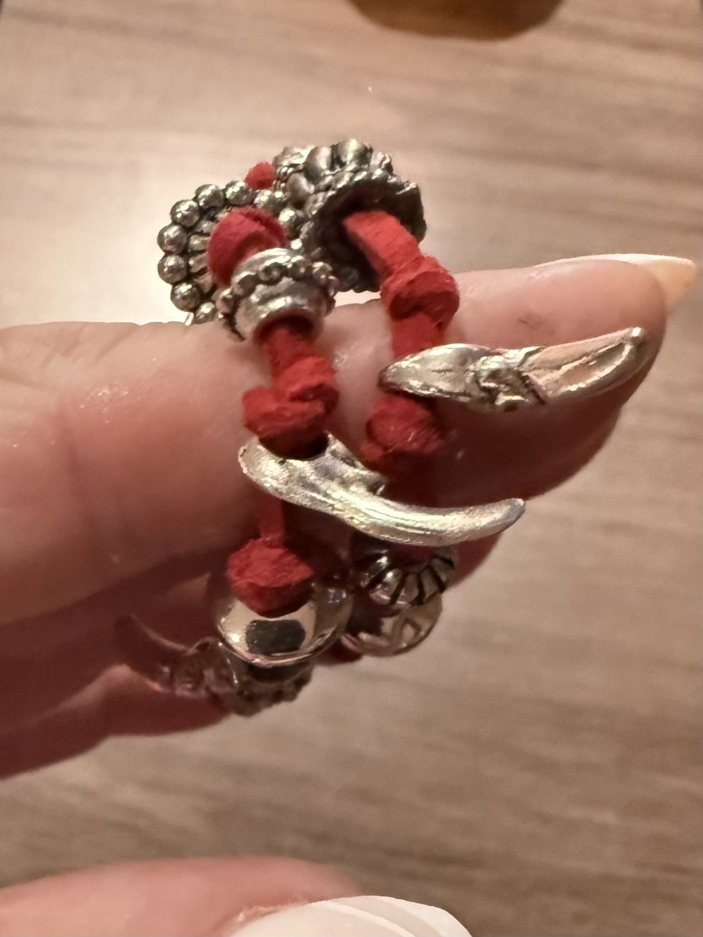 Bracelet - Silver skull Red leather bead accents