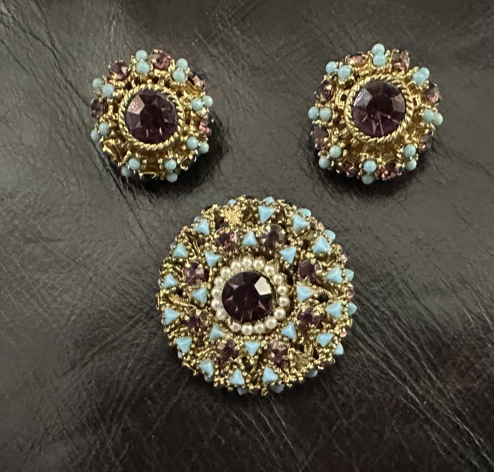 Vtg Austrian Brooch and Ciip Earrings with Faux Turquoise and Amethyst Faceted Glass