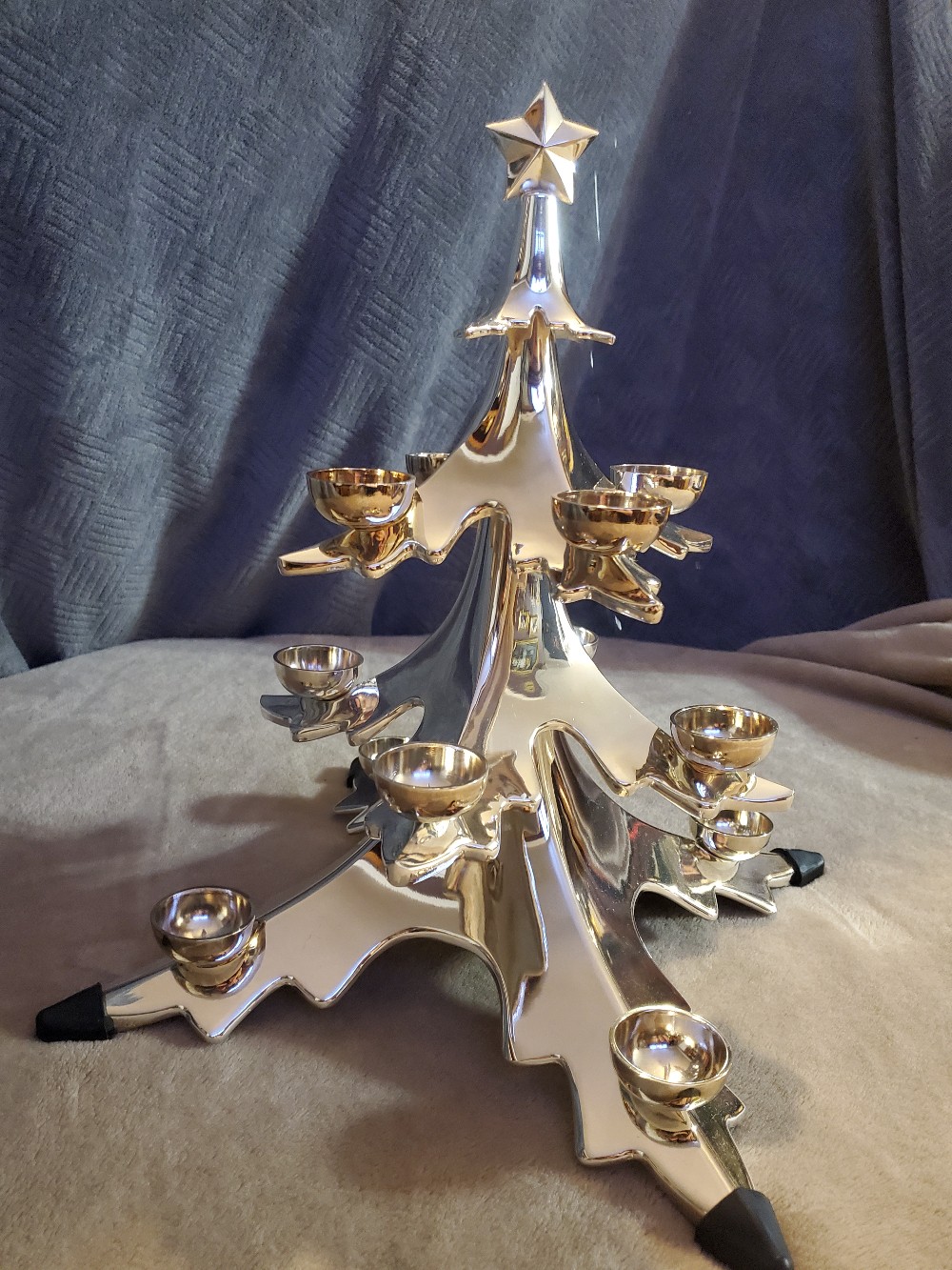 Sam's Cast Metal Christmas Tree Round Candle Holder