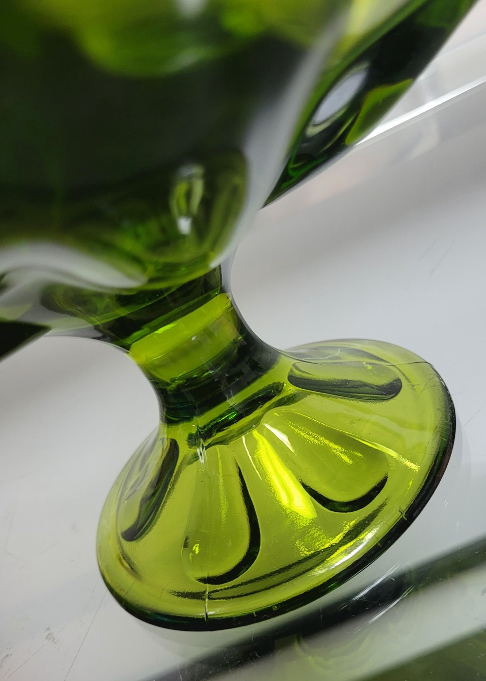 VTG 1964 Viking Glass 1434 Six Finger Compote Avocado