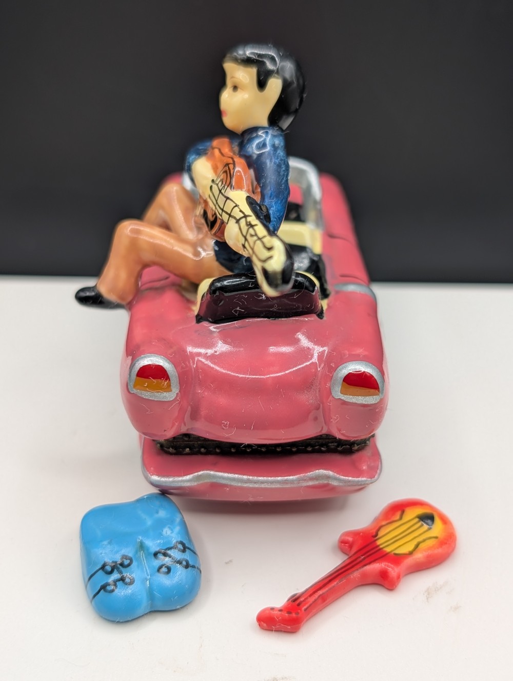Elvis trinket box w/blue shoes and guitar inside