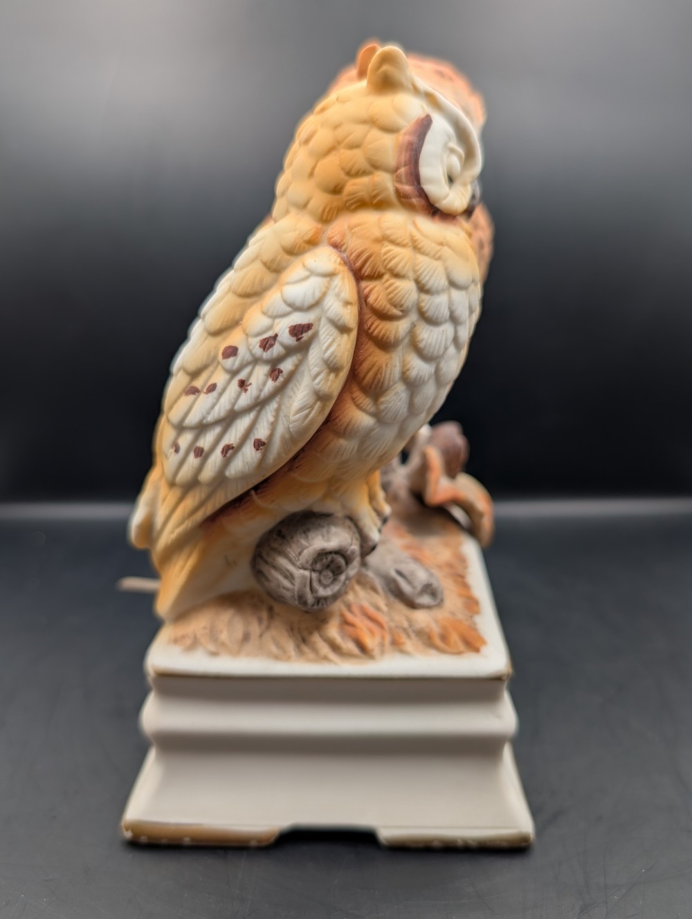 Vtg 1970s TRUE LOVE Towle fine porcelain music box