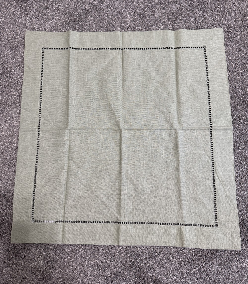Linen Fieldcrest napkin set