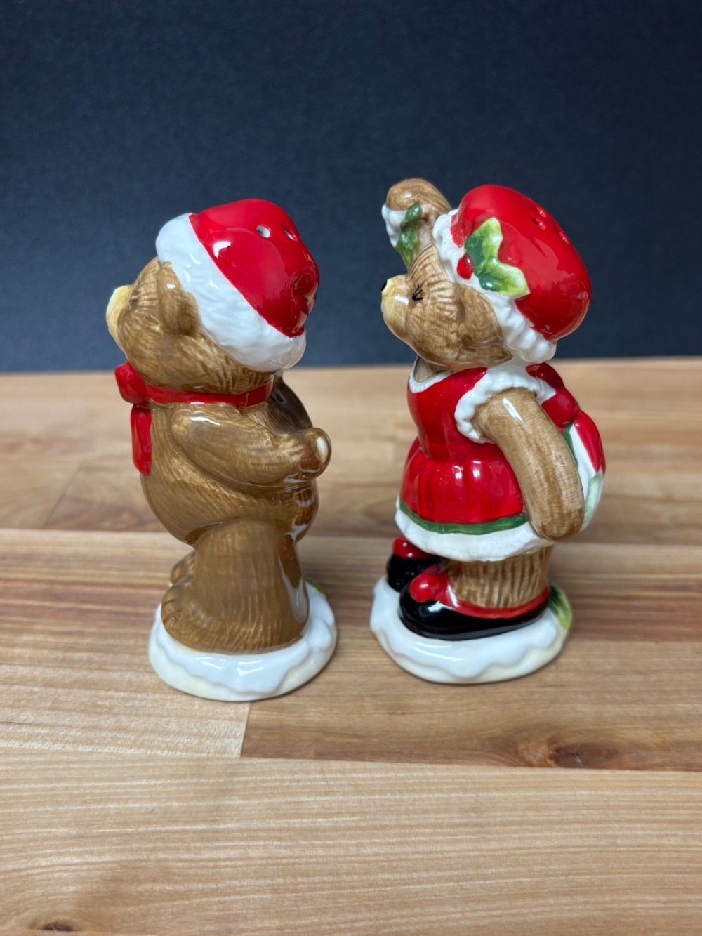 Fitz and Floyd Christmas Teddy Bear Salt & Pepper Shakers Holiday Couple