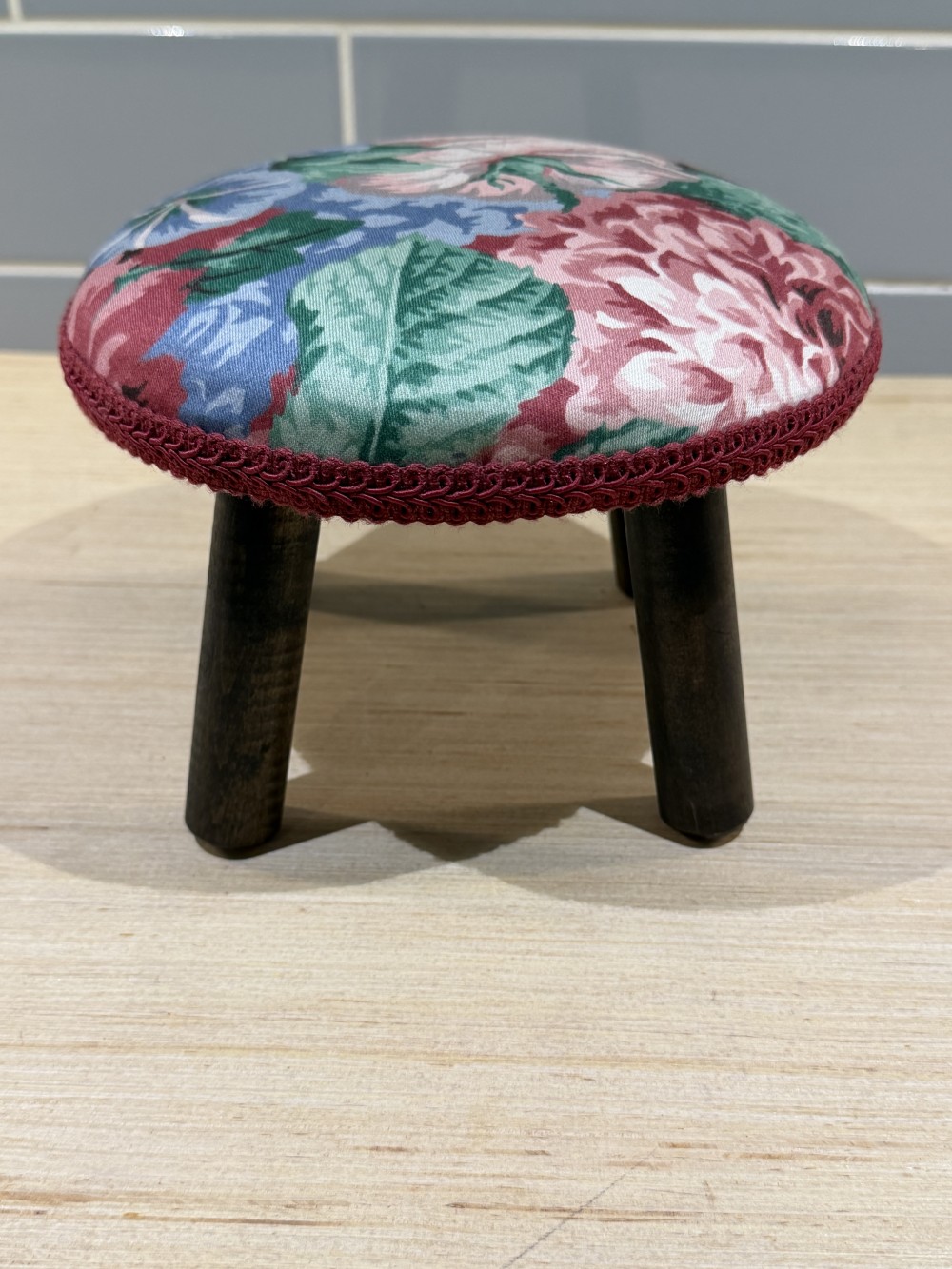 VTG Floral Upholstered Mini Footstool 5’