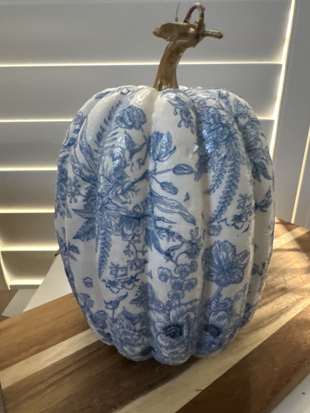 PUMPKIN, BLUE/WHITE HANDCRAFTED DECOPAGE