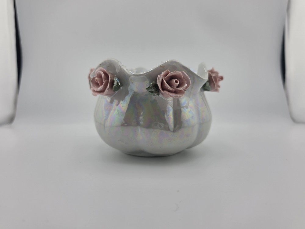 VTG Iridescent Lustreware Ceramic Rose Bowl