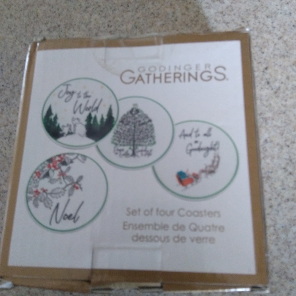 Godinger Gatherings Set of 4 Christmas Coasters