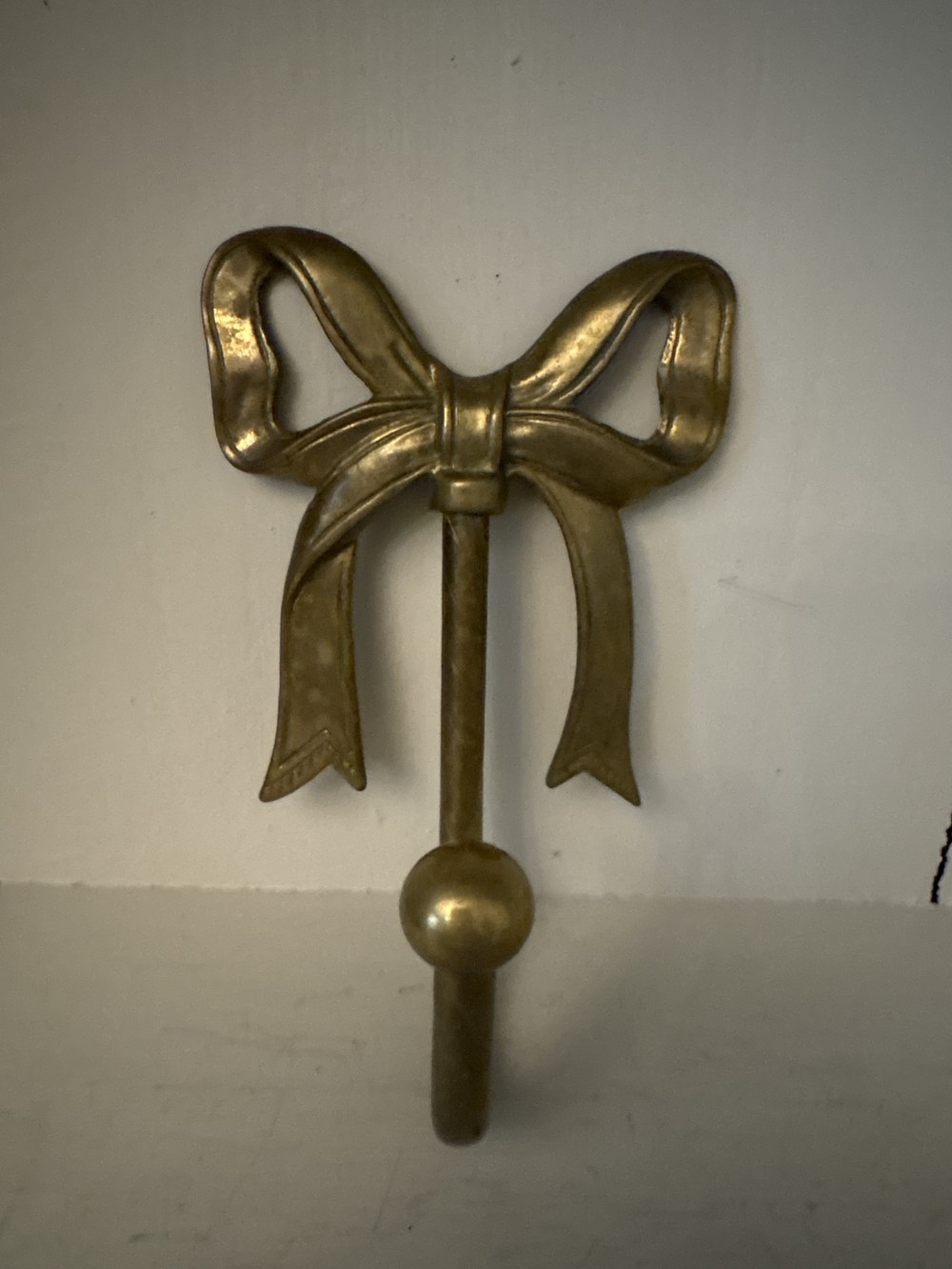 Brass Bow Ribbon Wall Hanger With Hook