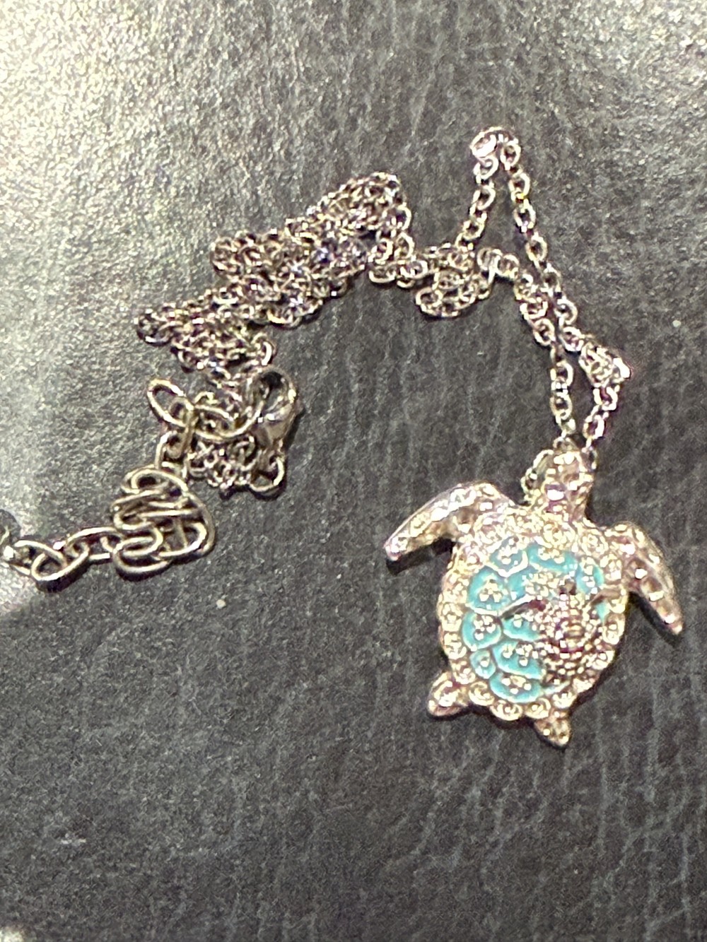 Necklace Enamel Turtle Pendant w baby