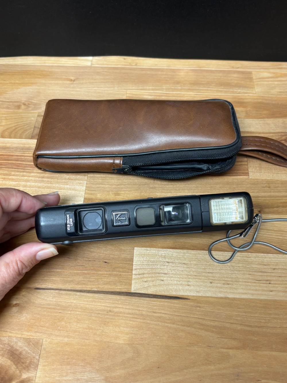 Kodak Ektramax 110 Film Camera with Leather Case