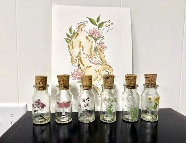 Vintage Made in Taiwan 12 Corked Glass Spice Bottles Set Embellished with Floral Transparencies