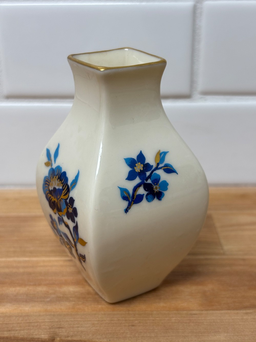 Bud Vase Lenox Pagoda Ivory Fine China Blue & Gold Floral Made in USA