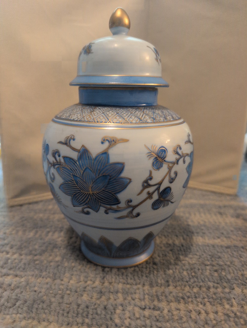 Vintage Andrea by Sadek ginger jar