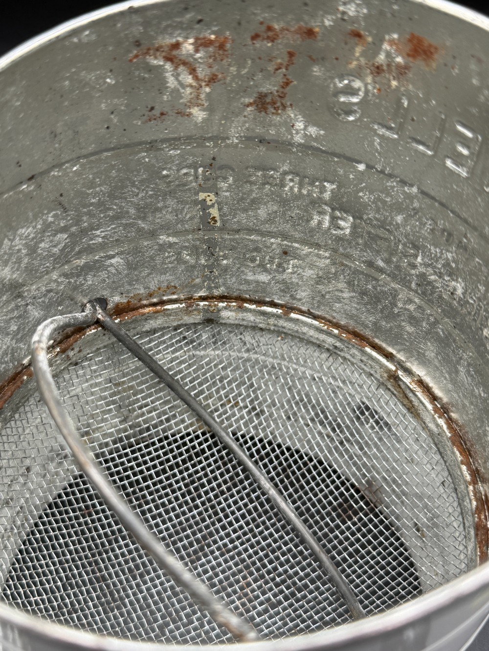 Vintage 1950s Bromwell's 3-Cup Metal Flour Sifter