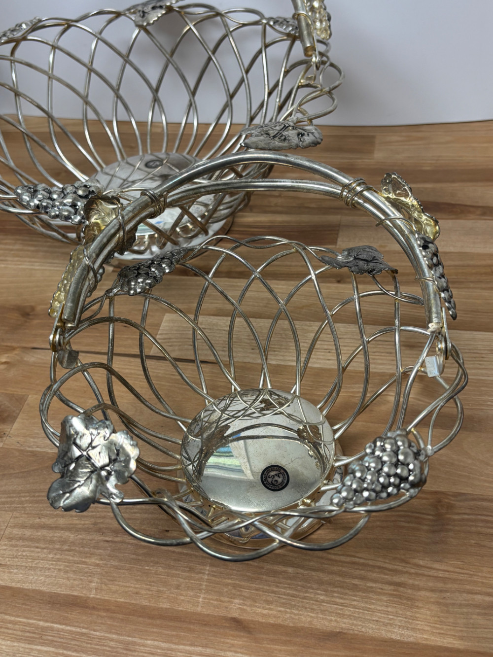 Godinger Silver Art Grape & Vine Wire Fruit Baskets Set of 2 Silver Tone