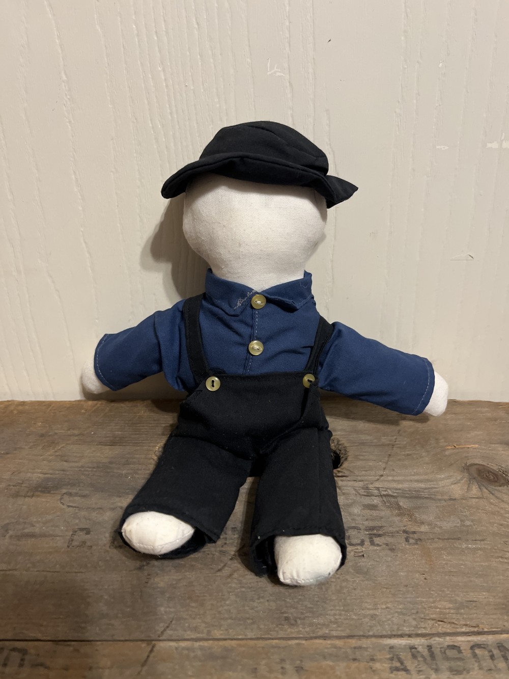 Vtg Amish cloth boy doll