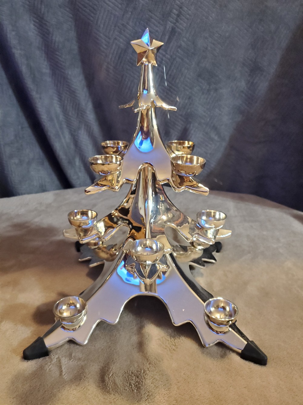 Sam's Cast Metal Christmas Tree Round Candle Holder