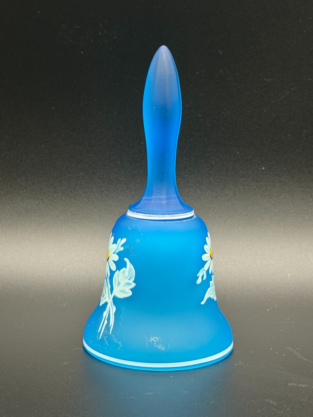 New Vintage Westmoreland Blue Satin Glass Daisy Bell w/ Original Gold Foil W Sticker