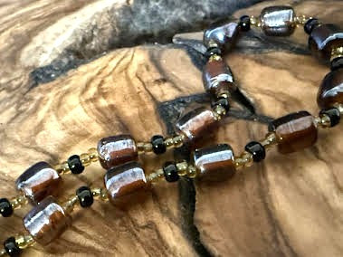 Brown Glass Beads Eye Glasses Holder