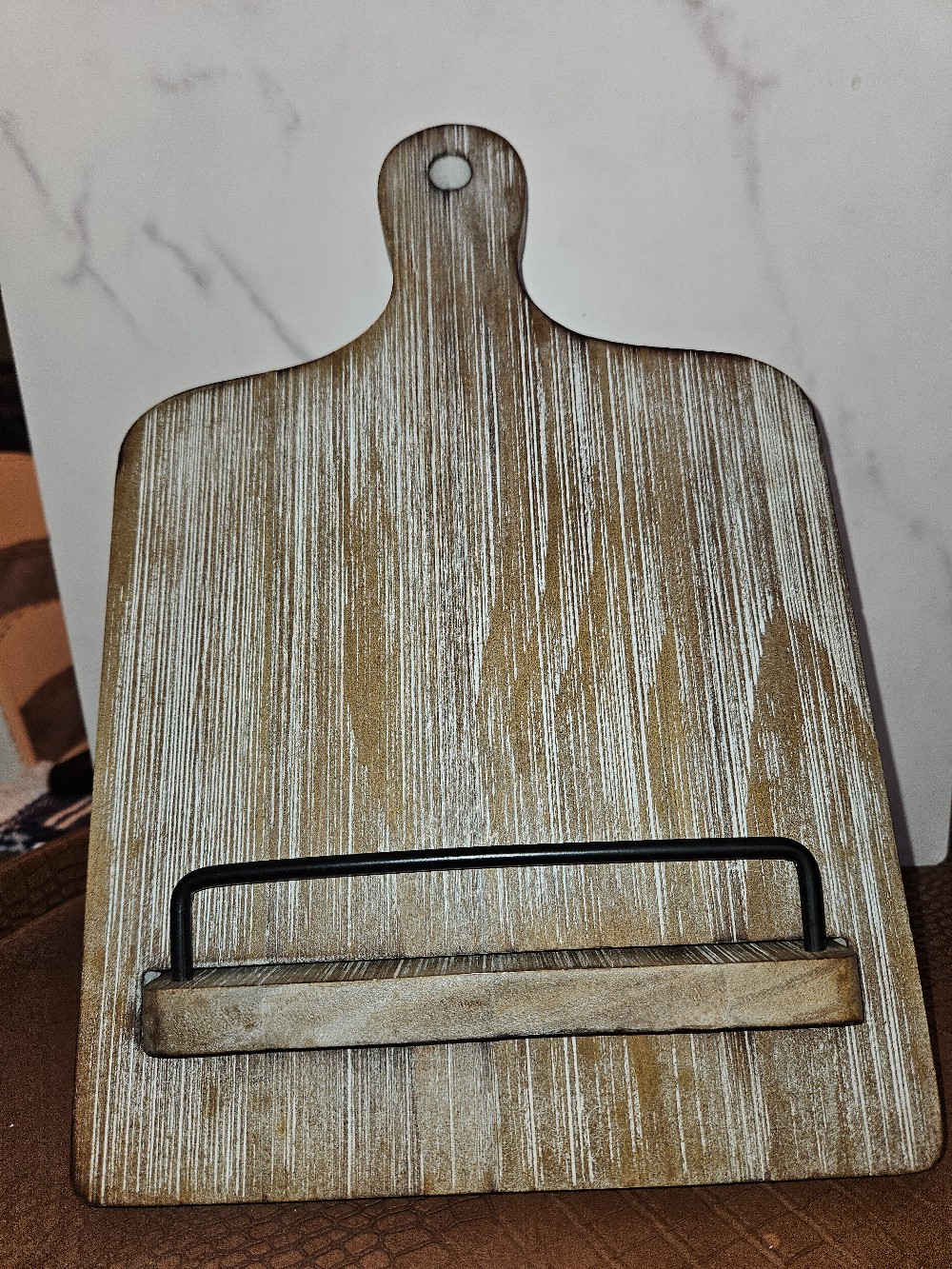 This rustic farmhouse-style Willow & Croft cookbook stand
