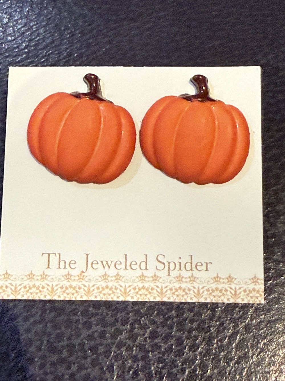 Stud Earrings - Pumpkin