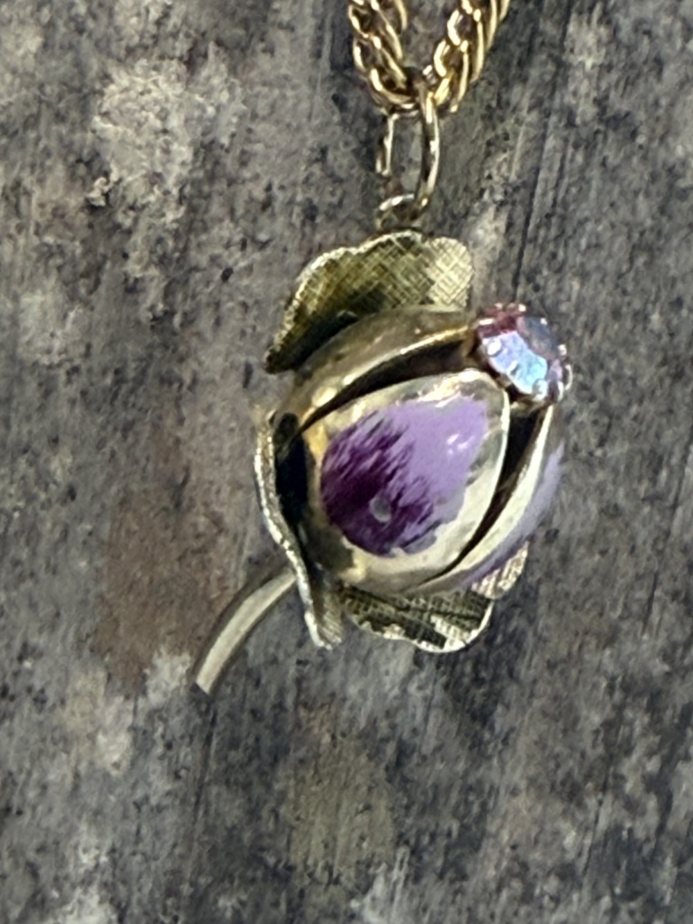 Necklace - Vintage Enamel Flower Pendant