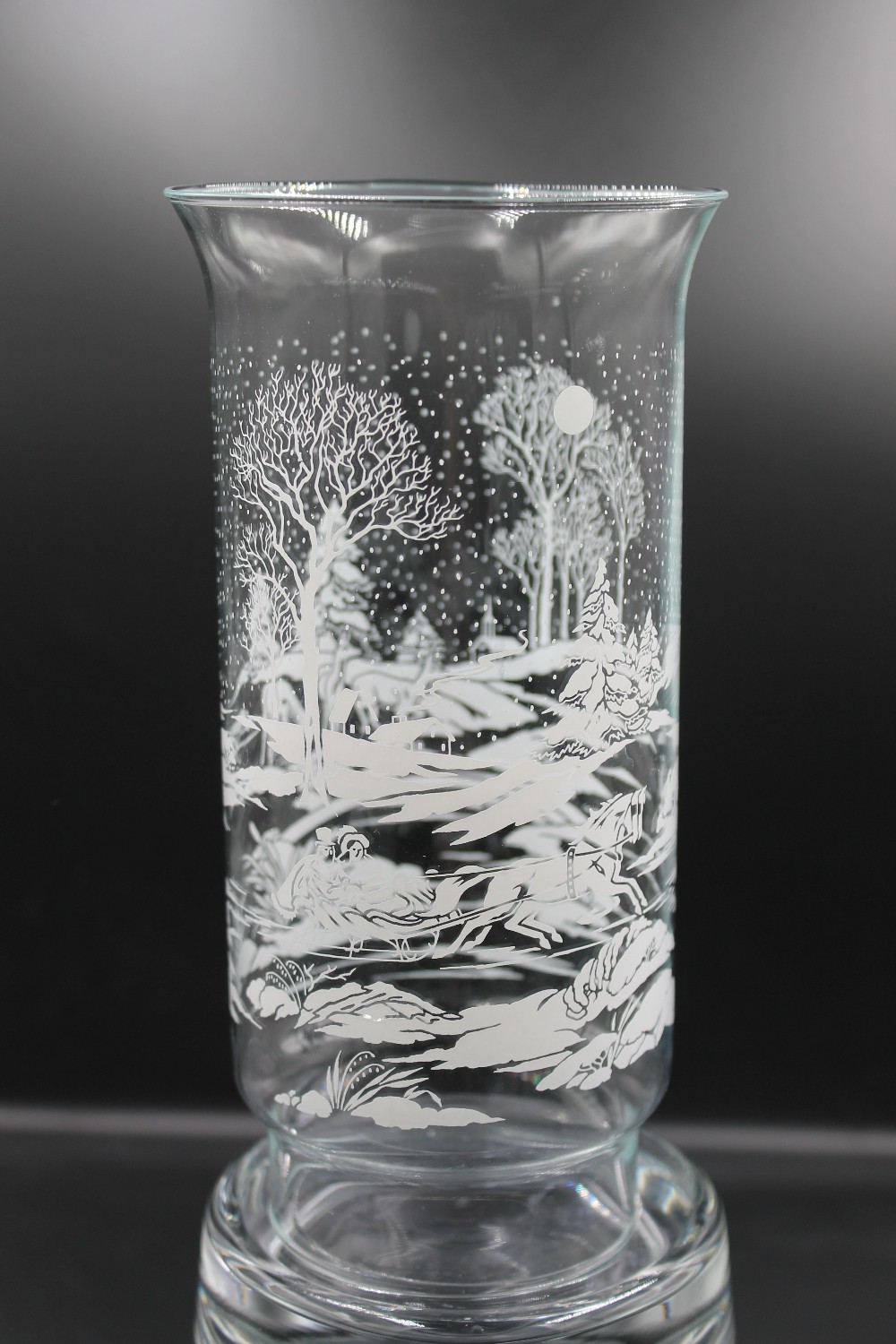 Vtg glass hurricane white winter sleigh/deer scene
