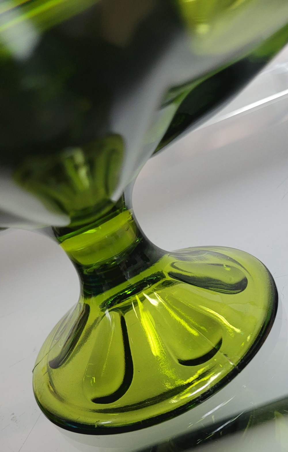 VTG 1964 Viking Glass 1434 Six Finger Compote Avocado