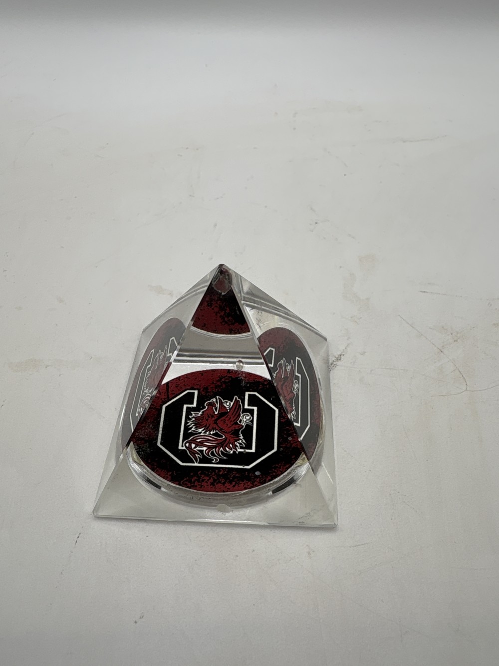 USC Gamecock Crystal Pyramid Paper Weight 2 inch As-is