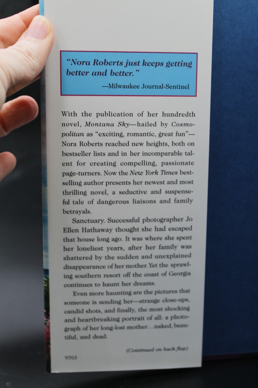 Hardcover SANCTUARY by Nora Roberts