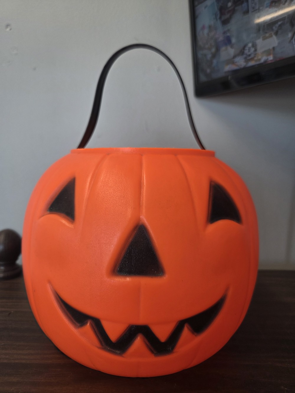 DO-1559 plastic Jack-O-Lantern bucket
