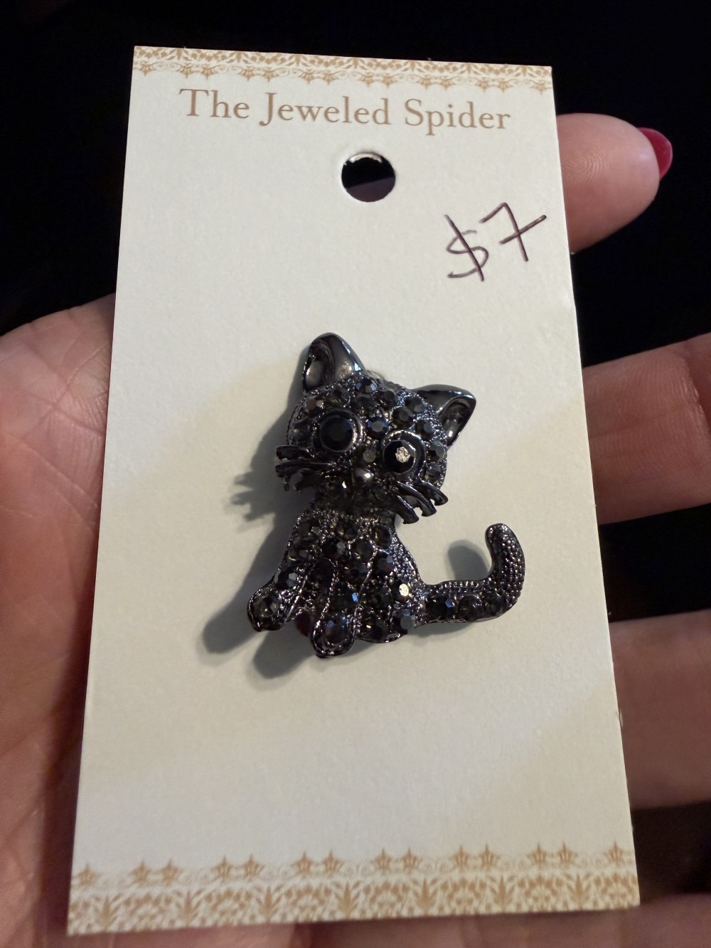 Brooch Pin - Cat Kitting Sitting in Grey Rhinestones