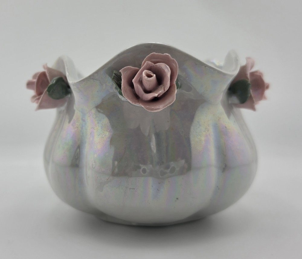 VTG Iridescent Lustreware Ceramic Rose Bowl