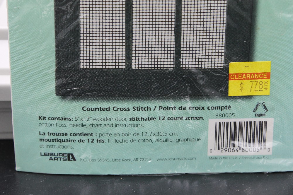 Vtg cross-stitch kit door/floral heart/blue bow